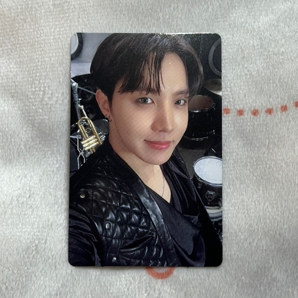 BTS MAP OF THE SOUL ON:E CONCEPT PHOTOBOOK ROUTE Hoseok JHope PC Photocard